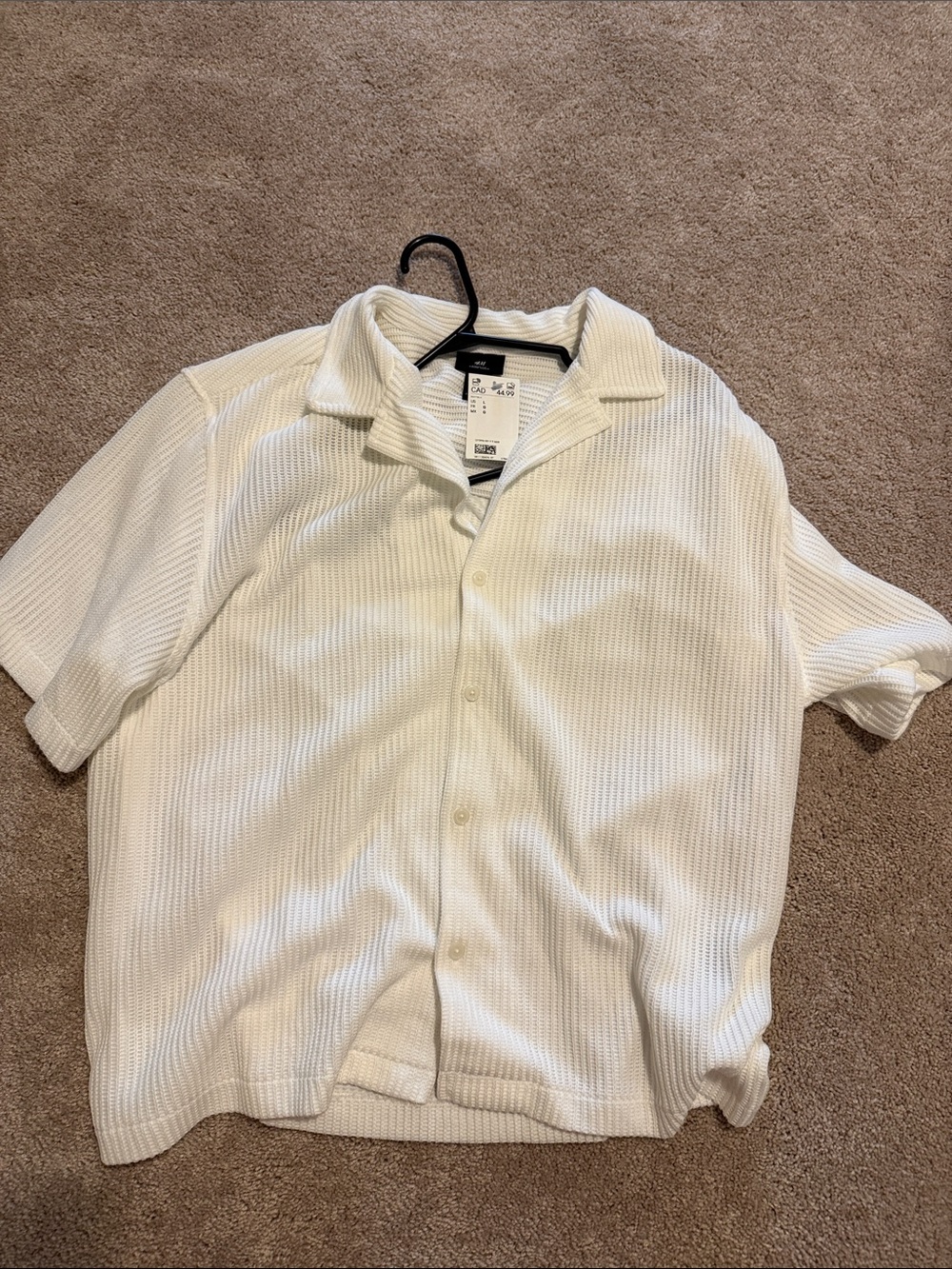 H&M Cream Short-Sleeve Button-Down Knit Shirt